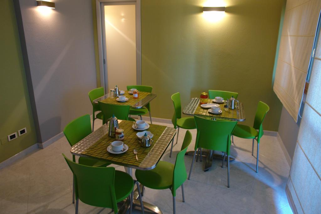 B&B Elia'S Cagliari Exterior photo